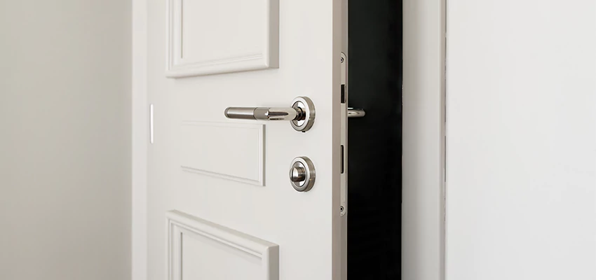 Folding Bathroom Door With Lock Solutions in North Bergen, NJ